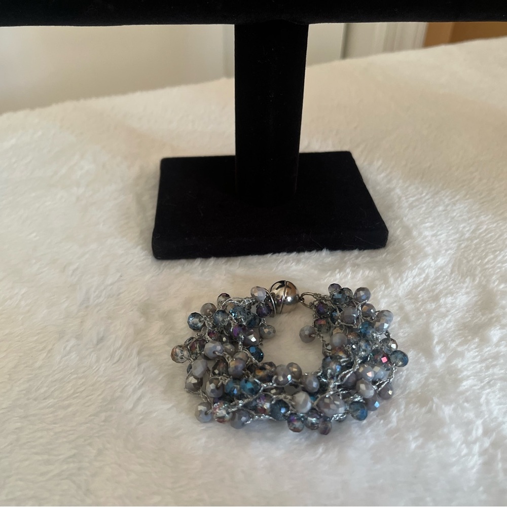 Elegant Beaded Bracelet